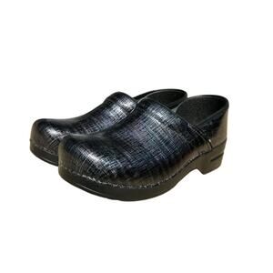 Dansko 42 Black Iridescent Textured Clogs Slip On Leather Professional